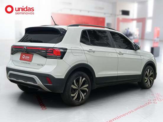 VOLKSWAGEN-T-CROSS-2025