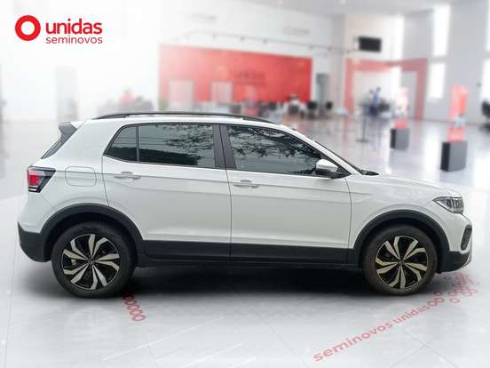 VOLKSWAGEN-T-CROSS-2025