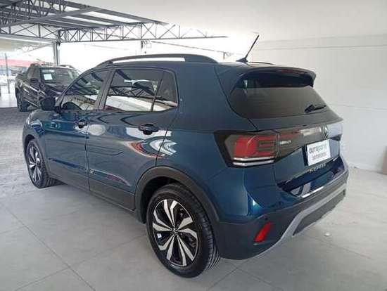 VOLKSWAGEN-T-CROSS-2025
