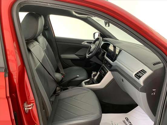 VOLKSWAGEN-T-CROSS-2025