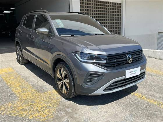 VOLKSWAGEN T-CROSS 1.0 200 TSI TOTAL FLEX AUTOMÁTICO