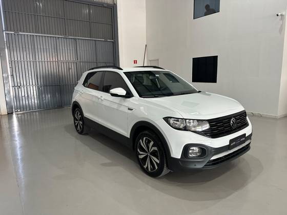 VOLKSWAGEN T-CROSS 1.0 200 TSI TOTAL FLEX COMFORTLINE AUTOMÁTICO