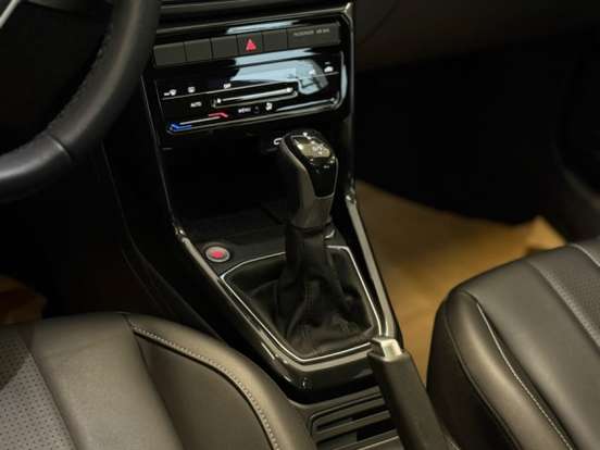 VOLKSWAGEN-T-CROSS-2024