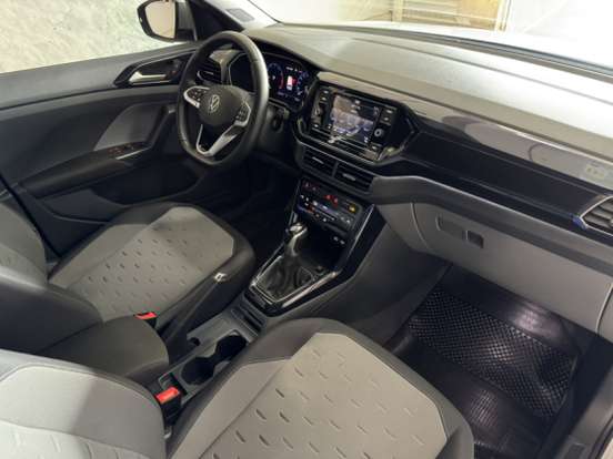 VOLKSWAGEN-T-CROSS-1.0 200 TSI TOTAL FLEX COMFORTLINE AUTOMÁTICO VOLKSWAGEN-T-CROSS-2022