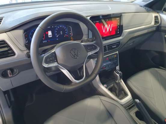VOLKSWAGEN-T-CROSS-2026