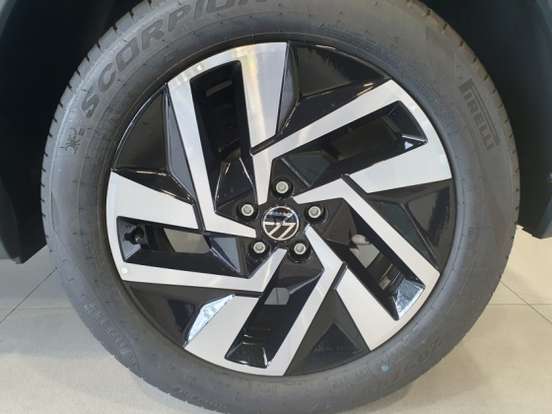 VOLKSWAGEN-T-CROSS-2026