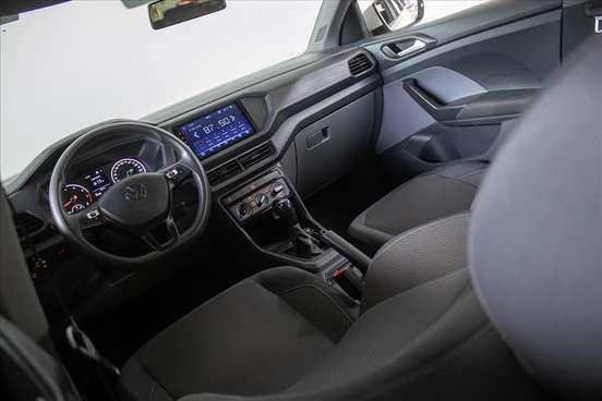 VOLKSWAGEN-T-CROSS-2022