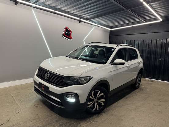 VOLKSWAGEN-T-CROSS-2021