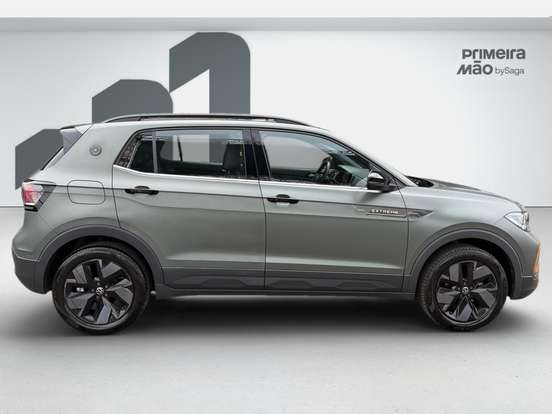 VOLKSWAGEN-T-CROSS-2025