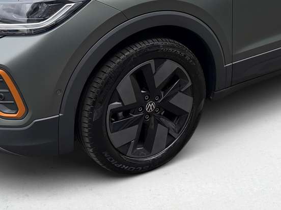 VOLKSWAGEN-T-CROSS-2025