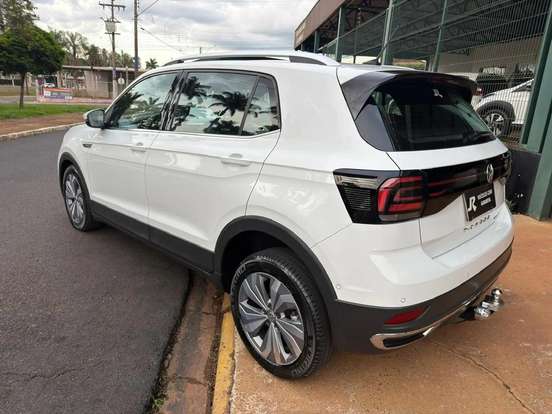 VOLKSWAGEN-T-CROSS-1.4 250 TSI TOTAL FLEX HIGHLINE AUTOMÁTICO VOLKSWAGEN-T-CROSS-2020