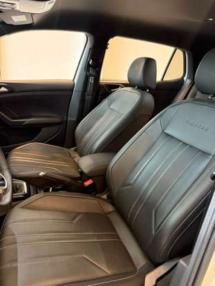 VOLKSWAGEN-T-CROSS-2024