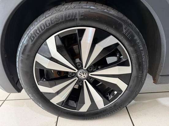 VOLKSWAGEN-T-CROSS-1.4 250 TSI TOTAL FLEX HIGHLINE AUTOMÁTICO VOLKSWAGEN-T-CROSS-2019