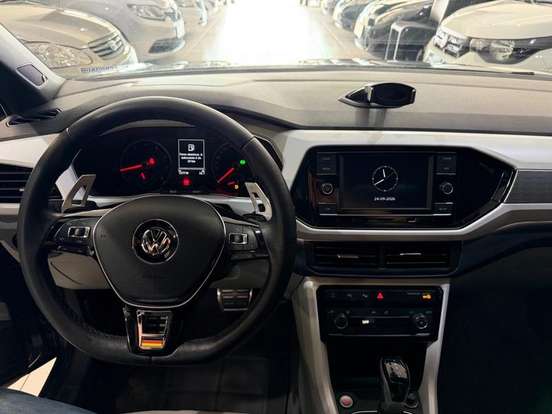VOLKSWAGEN-T-CROSS-1.4 250 TSI TOTAL FLEX HIGHLINE AUTOMÁTICO VOLKSWAGEN-T-CROSS-2019
