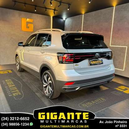 VOLKSWAGEN-T-CROSS-2022