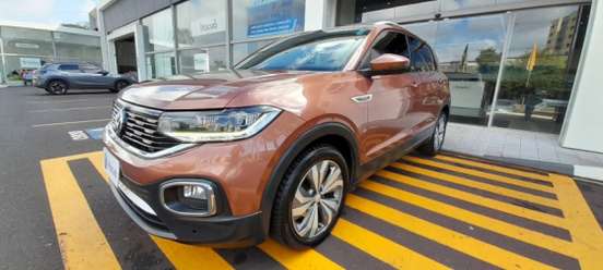 VOLKSWAGEN-T-CROSS-1.4 250 TSI TOTAL FLEX HIGHLINE AUTOMÁTICO VOLKSWAGEN-T-CROSS-2019