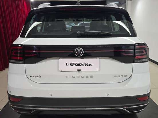 VOLKSWAGEN-T-CROSS-2024