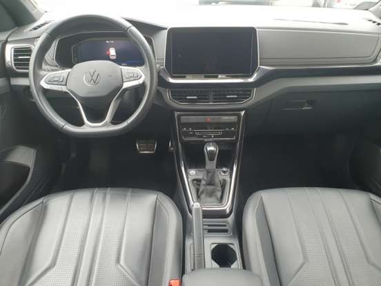 VOLKSWAGEN-T-CROSS-2024