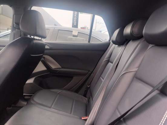 VOLKSWAGEN-T-CROSS-1.4 250 TSI TOTAL FLEX HIGHLINE AUTOMÁTICO VOLKSWAGEN-T-CROSS-2022