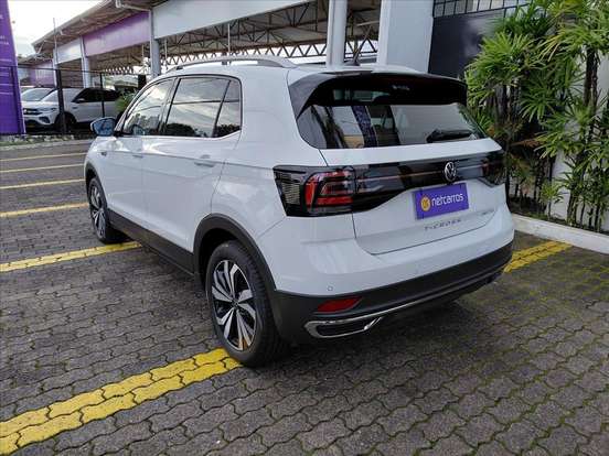 VOLKSWAGEN-T-CROSS-1.4 250 TSI TOTAL FLEX HIGHLINE AUTOMÁTICO VOLKSWAGEN-T-CROSS-2024