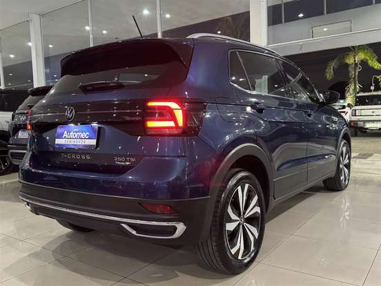 VOLKSWAGEN-T-CROSS-1.4 250 TSI TOTAL FLEX HIGHLINE AUTOMÁTICO VOLKSWAGEN-T-CROSS-2024
