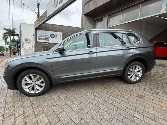 VOLKSWAGEN-TIGUAN-1.4 250 TSI TOTAL FLEX ALLSPACE COMFORTLINE TIPTRONIC VOLKSWAGEN-TIGUAN-2019