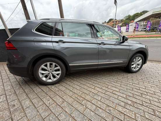 VOLKSWAGEN-TIGUAN-1.4 250 TSI TOTAL FLEX ALLSPACE COMFORTLINE TIPTRONIC VOLKSWAGEN-TIGUAN-2019