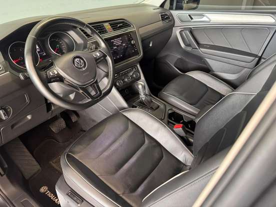 VOLKSWAGEN-TIGUAN-1.4 250 TSI TOTAL FLEX ALLSPACE COMFORTLINE TIPTRONIC VOLKSWAGEN-TIGUAN-2019