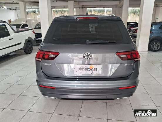 VOLKSWAGEN-TIGUAN-2019