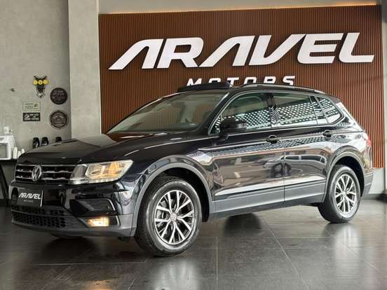 VOLKSWAGEN-TIGUAN-2018