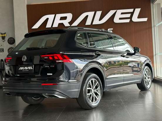 VOLKSWAGEN-TIGUAN-2018