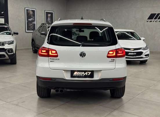 VOLKSWAGEN-TIGUAN-2017