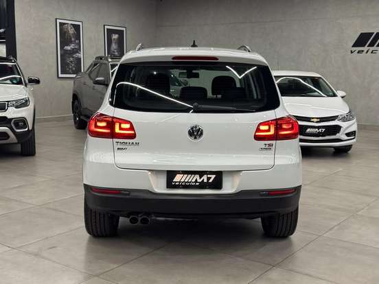 VOLKSWAGEN-TIGUAN-1.4 TSI 16V TURBO GASOLINA 4P DSG VOLKSWAGEN-TIGUAN-2017