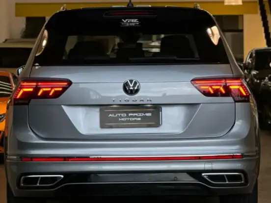 VOLKSWAGEN-TIGUAN-2.0 300 TSI GASOLINA ALLSPACE R-LINE AUTOMÁTICO VOLKSWAGEN-TIGUAN-2023