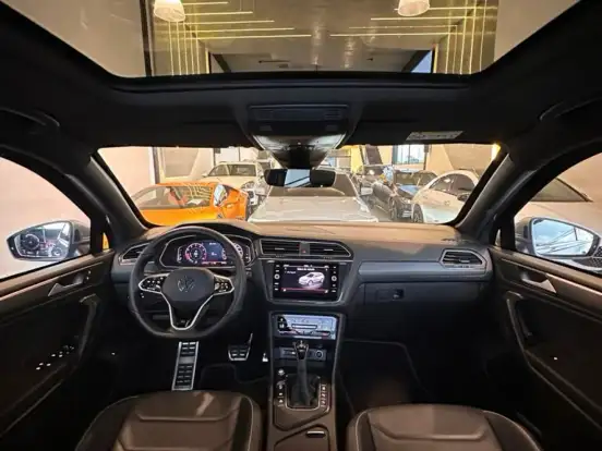 VOLKSWAGEN-TIGUAN-2.0 300 TSI GASOLINA ALLSPACE R-LINE AUTOMÁTICO VOLKSWAGEN-TIGUAN-2023