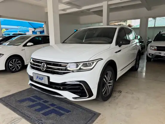 VOLKSWAGEN-TIGUAN-2023
