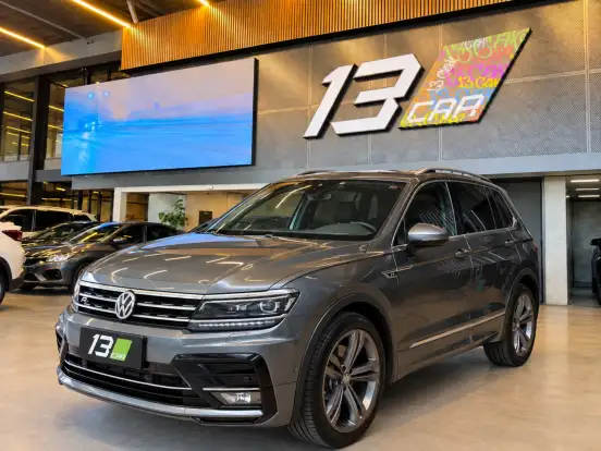 VOLKSWAGEN-TIGUAN-2018