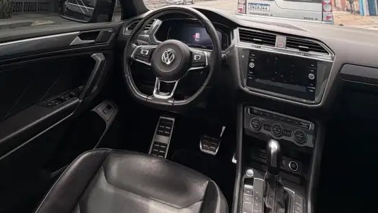 VOLKSWAGEN-TIGUAN-2019