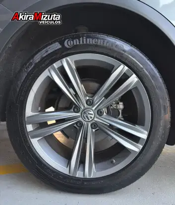 VOLKSWAGEN-TIGUAN-2019
