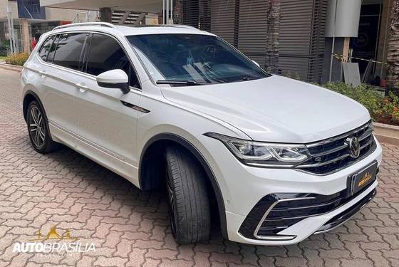 VOLKSWAGEN TIGUAN 2.0 300 TSI GASOLINA ALLSPACE R-LINE AUTOMÁTICO