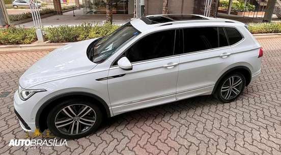 VOLKSWAGEN-TIGUAN-2.0 300 TSI GASOLINA ALLSPACE R-LINE AUTOMÁTICO VOLKSWAGEN-TIGUAN-2024