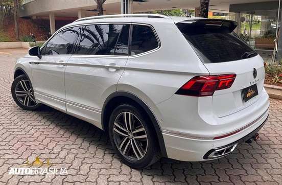 VOLKSWAGEN-TIGUAN-2.0 300 TSI GASOLINA ALLSPACE R-LINE AUTOMÁTICO VOLKSWAGEN-TIGUAN-2024