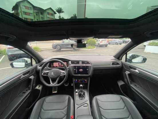 VOLKSWAGEN-TIGUAN-2.0 300 TSI GASOLINA ALLSPACE R-LINE AUTOMÁTICO VOLKSWAGEN-TIGUAN-2023
