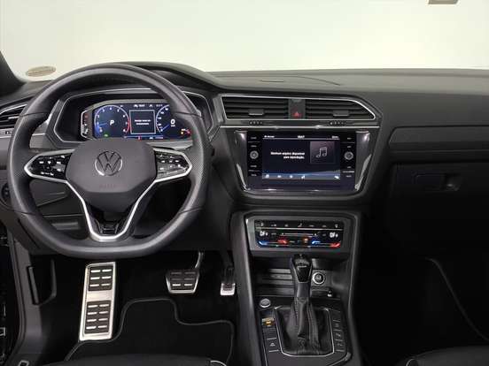 VOLKSWAGEN-TIGUAN-2.0 300 TSI GASOLINA ALLSPACE R-LINE AUTOMÁTICO VOLKSWAGEN-TIGUAN-2024