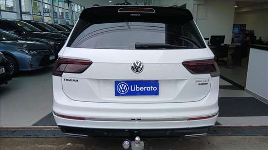 VOLKSWAGEN-TIGUAN-2020