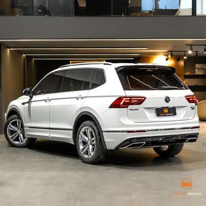 VOLKSWAGEN-TIGUAN-2017