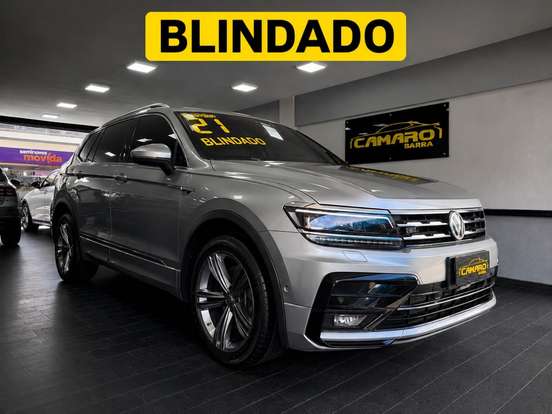VOLKSWAGEN-TIGUAN-2021