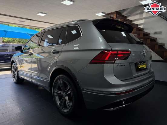 VOLKSWAGEN-TIGUAN-2.0 350 TSI GASOLINA ALLSPACE R-LINE 4MOTION DSG VOLKSWAGEN-TIGUAN-2021