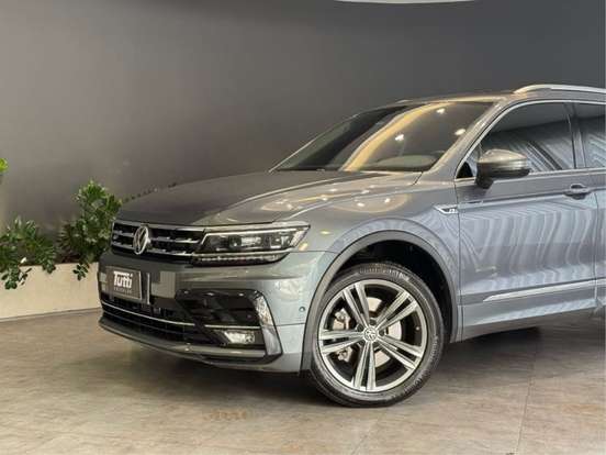 VOLKSWAGEN-TIGUAN-2021