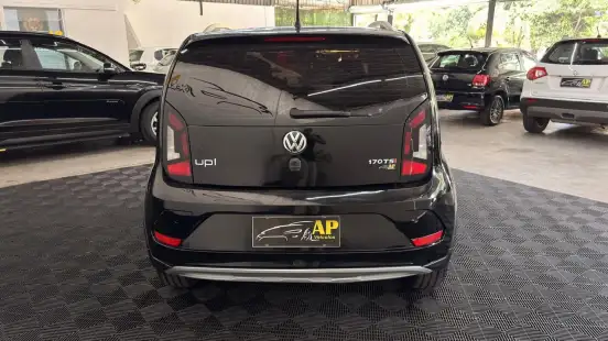 VOLKSWAGEN-UP-1.0 170 TSI TOTAL FLEX XTREME 4P MANUAL VOLKSWAGEN-UP-2019